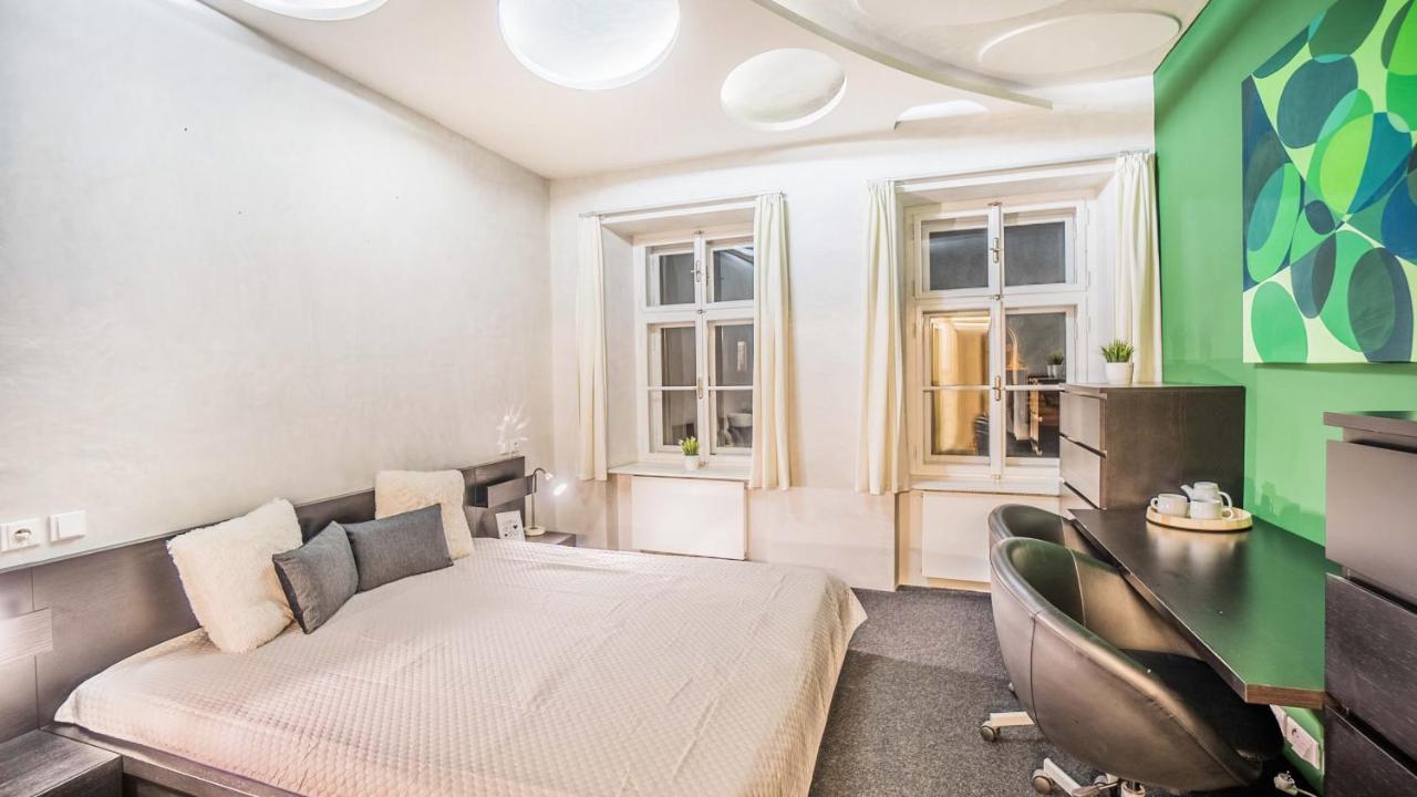 Penzion A Restaurace 14 Hostinne  Екстер'єр фото